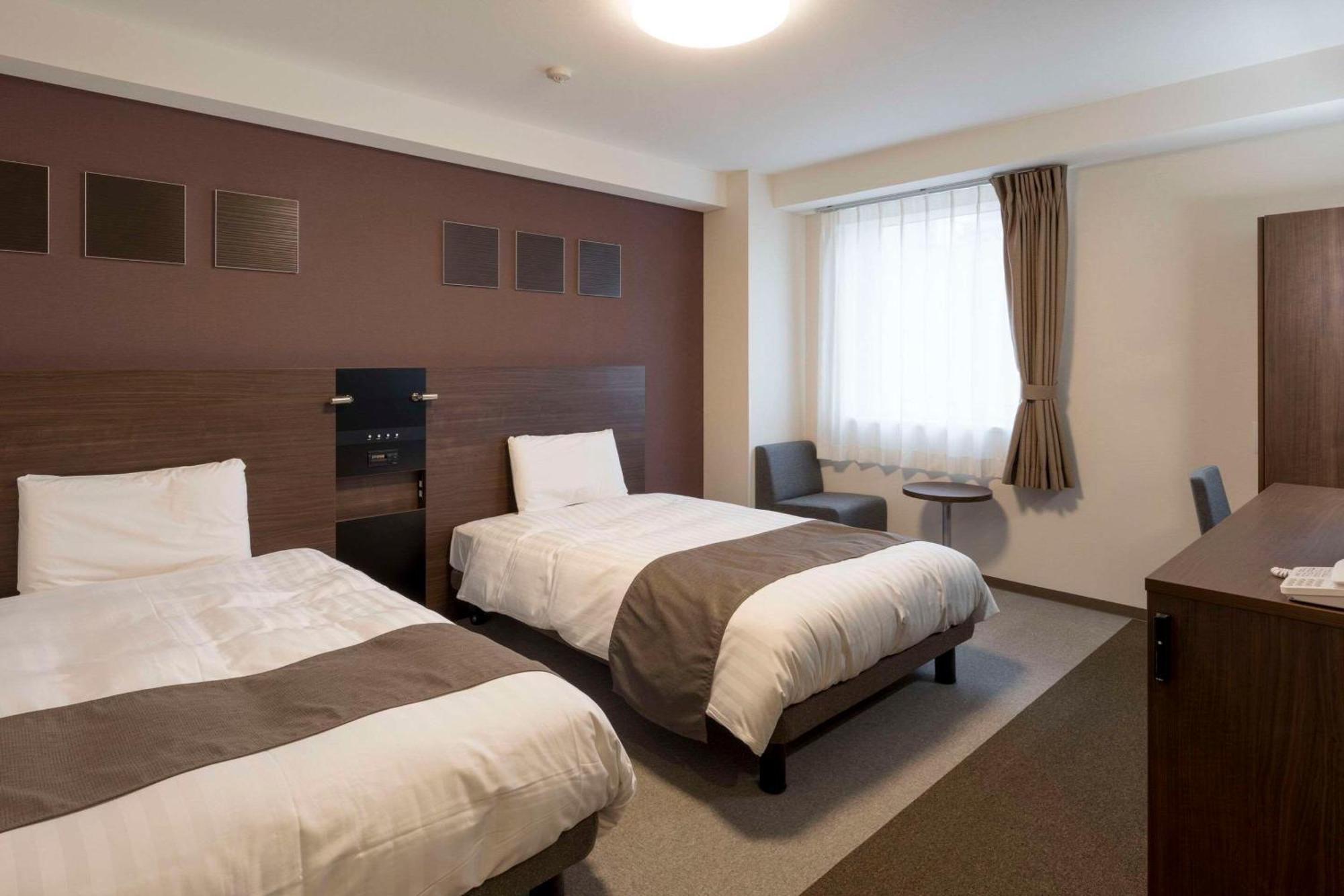 Comfort Hotel Тоёхаси Экстерьер фото